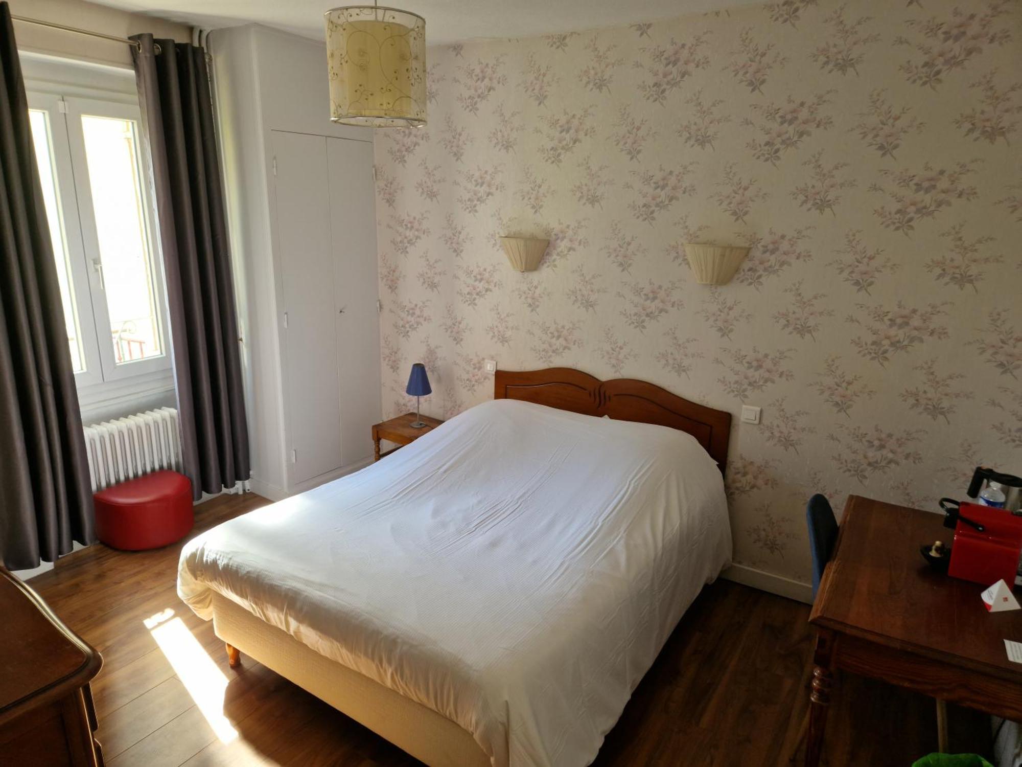 Hotel De La Ferte Chagny  Buitenkant foto